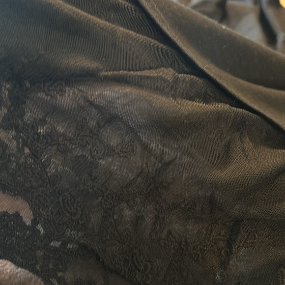 Laced top by Umgee - Picture 3 of 3